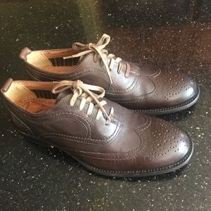 J&M 1850 men 9M brown leather wingtip oxfords PREPCORE ACADEMIA